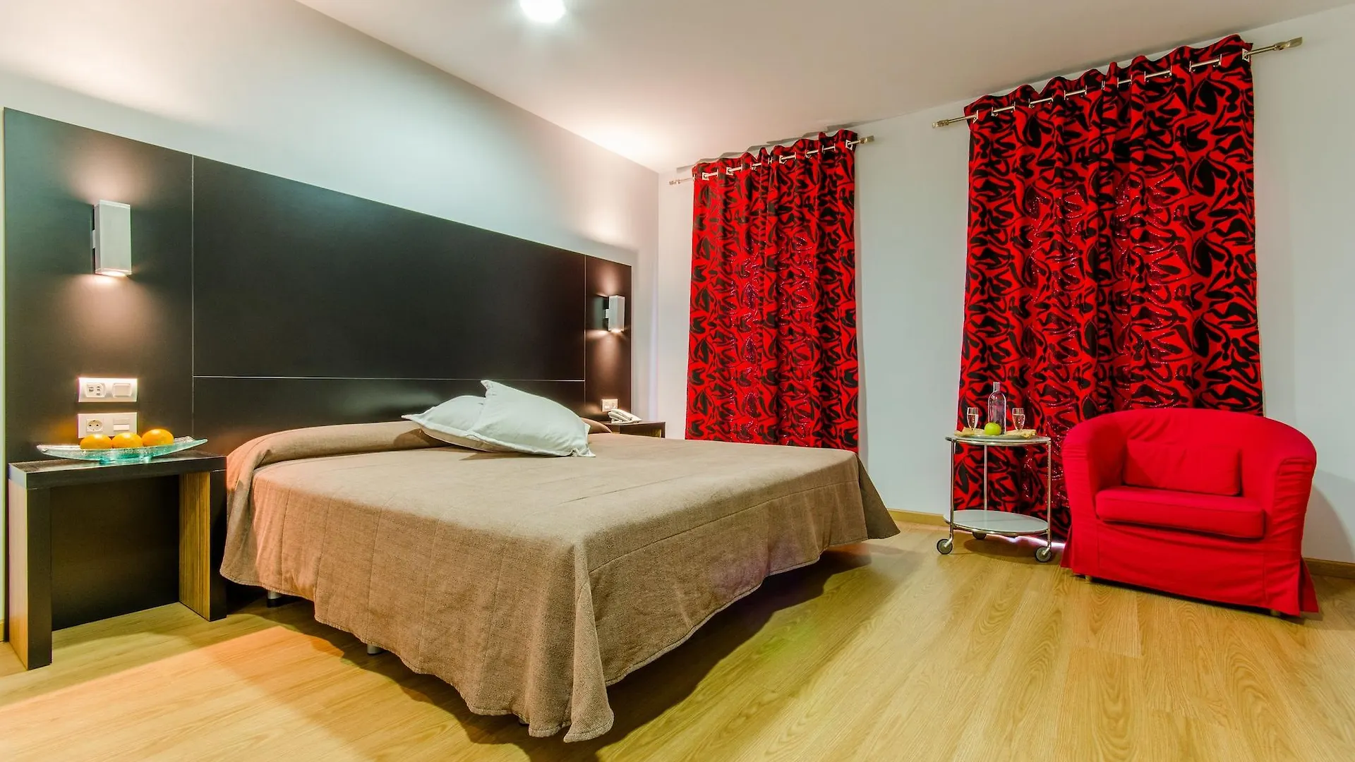 Yit Alcover Grenade Hotel